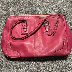 Coach purse in good condition!